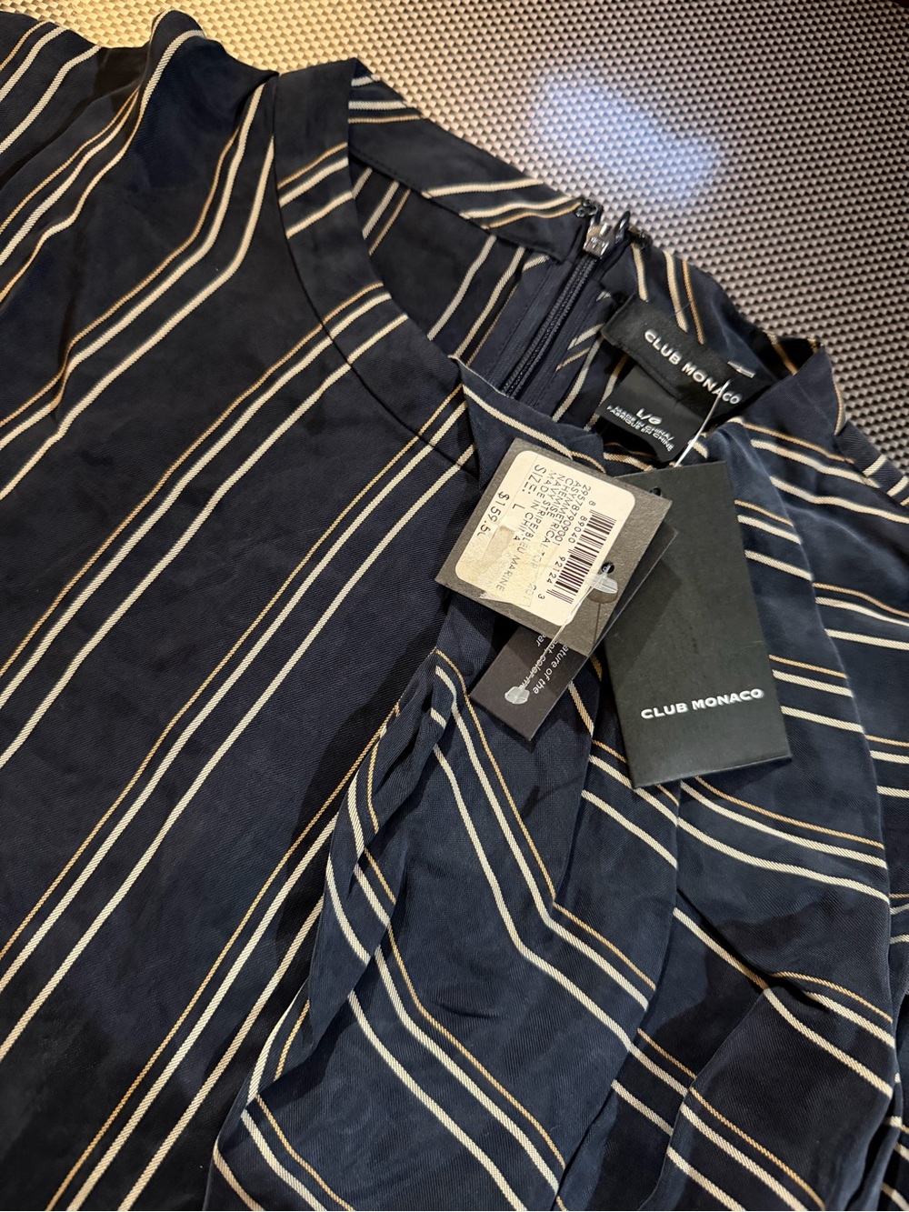 NWT Club Monaco Navy and White Striped Blouse in size Large 159$